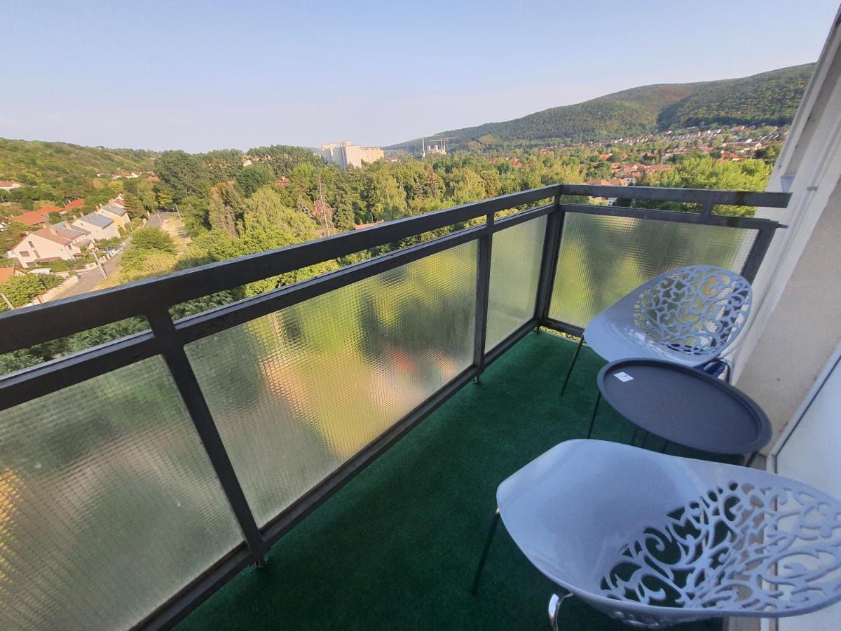 Hegyalja Apartman Miskolc Luaran gambar