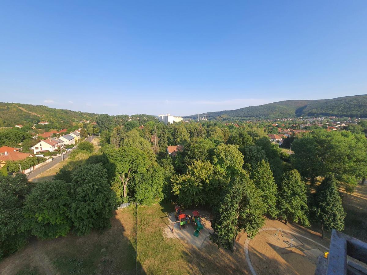 Hegyalja Apartman Miskolc Luaran gambar